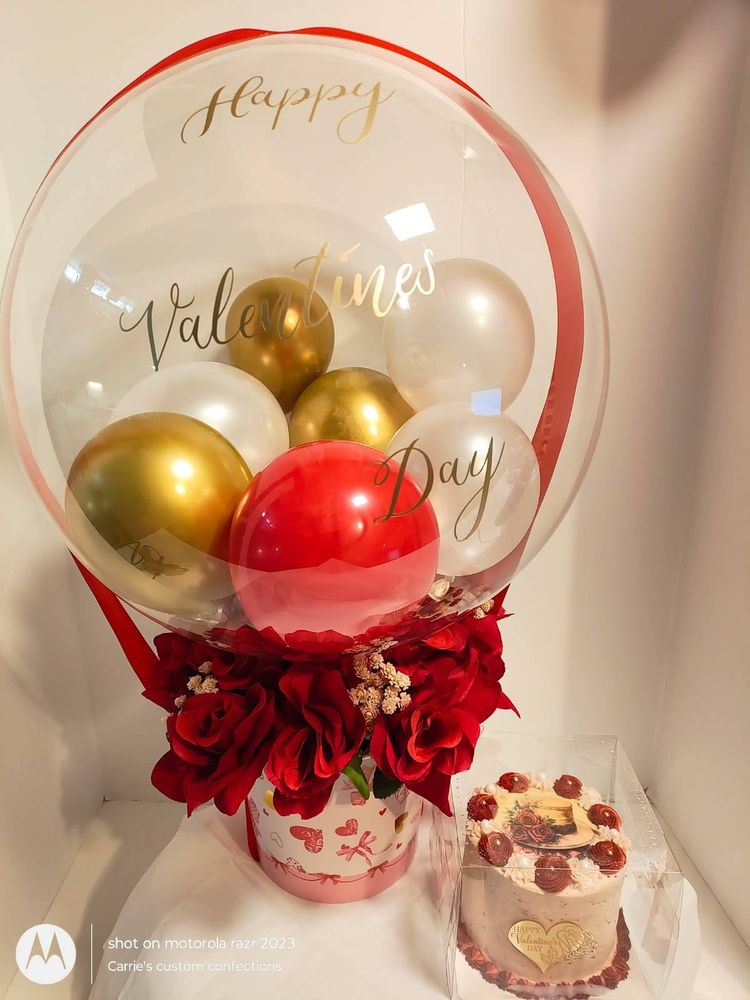 Carrie's Custom Confections Logo