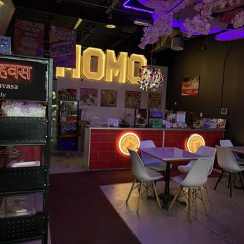 Nepali Momos Brampton - Interior - Chinese Near Me - Brampton, Ontario
