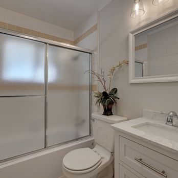 Grunt Works Construction - Remodeled Bath - General Contractors Near Me Grunt Works Construction - Remodeled Bath - General Contractors Near Me