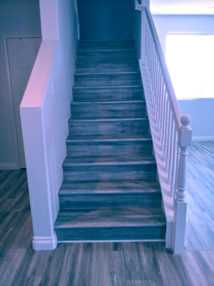 Slide of Nivardo Construction