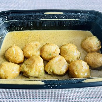 Hong Coffee & Bakery - Curry Fish Balls - Cantonese Near Me - Monterey Park, California Hong Coffee & Bakery - Curry Fish Balls - Cantonese Near Me - Monterey Park, California