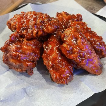Matzip - Hot & Spicy Korean Fried Chicken Wings (7 pcs) - Korean Near Me - Union City, California