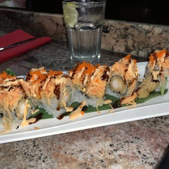 Windsor Asian Bistro - Snow Mountain Roll - Chinese Near Me - Windsor, Connecticut