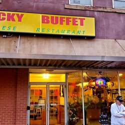 Lucky Buffet - Right on Knoxville Square