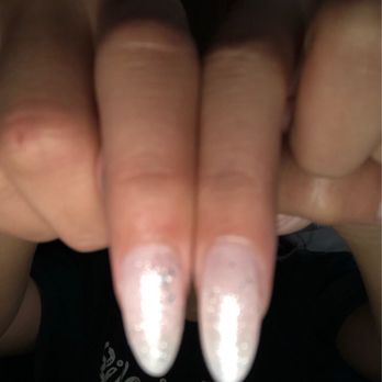The Muse SF - different length/shaping of nails on index fingers - Nail Salons Near Me - San Francisco, California The Muse SF - different length/shaping of nails on index fingers - Nail Salons Near Me - San Francisco, California