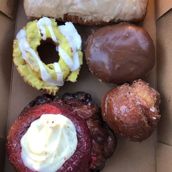 Despi Delite Bakery - Maple Bar, Lemon Glazed Old-Fashioned, Custard Filled, Apple Fritter, Buttermilk, and Red Velvet w/ Cream Cheese Frosting - Donuts Near Me - Everett, Washington Despi Delite Bakery - Maple Bar, Lemon Glazed Old-Fashioned, Custard Filled, Apple Fritter, Buttermilk, and Red Velvet w/ Cream Cheese Frosting - Donuts Near Me - Everett, Washington