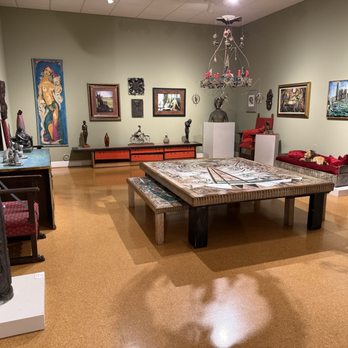 Steffen Thomas Museum & Archives - Stained glass table, chandelier, and many paintings - Museums Near Me - Buckhead, Georgia Steffen Thomas Museum & Archives - Stained glass table, chandelier, and many paintings - Museums Near Me - Buckhead, Georgia