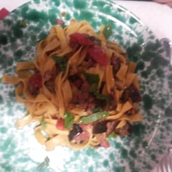 Ristorante Nel Buco di Ronca Valentina e C. - Tagliatelle di vigna murata