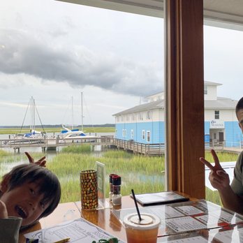 Dockside Restaurant - Seafood Near Me - Beaufort, South Carolina Dockside Restaurant - Seafood Near Me - Beaufort, South Carolina