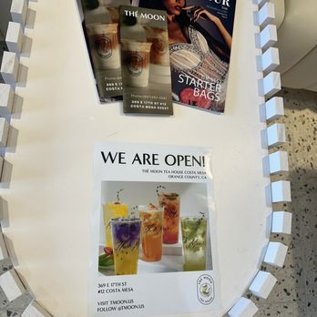 The Moon Coffee - Inside - Bubble Tea Near Me - Costa Mesa, California