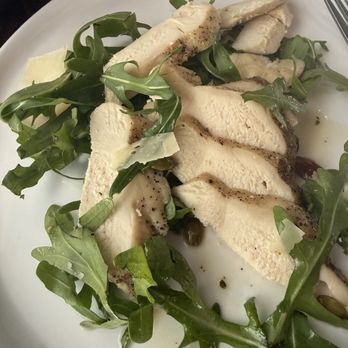 Grateful Bites - There are plenty of healthy lunch choices available here - Pizza Near Me - Winnetka, Illinois