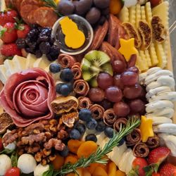 Nay's Charcuterie