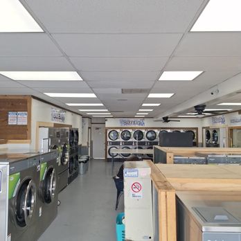 Royal Spin Laundromat - Laundromat Near Me - Manteca, California Royal Spin Laundromat - Laundromat Near Me - Manteca, California