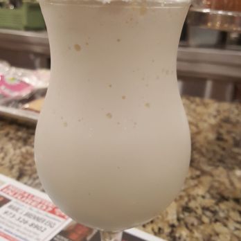 Maplewood Diner - Vanilla shake - American Near Me - Maplewood, New Jersey Maplewood Diner - Vanilla shake - American Near Me - Maplewood, New Jersey