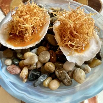 Madrina Bar y Tapas - Oysters with string potatoes - Tapas Bars Near Me - Toronto, Ontario
