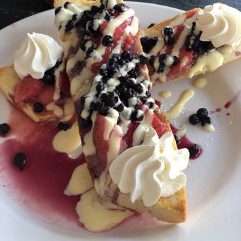 Rialto Cafe - Not your average French toast - Breakfast & Brunch Near Me - Fullerton, California