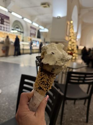 Gelateria Fassi - Gelato artigianale a Roma dal 1880 by null