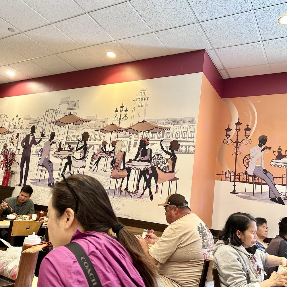 C & M Bistro - Interior - Cantonese Near Me - Oakland, California C & M Bistro - Interior - Cantonese Near Me - Oakland, California