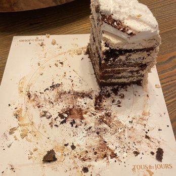 Tous Les Jours - Earl gray latte cake - Bakeries Near Me - Arcadia, California Tous Les Jours - Earl gray latte cake - Bakeries Near Me - Arcadia, California