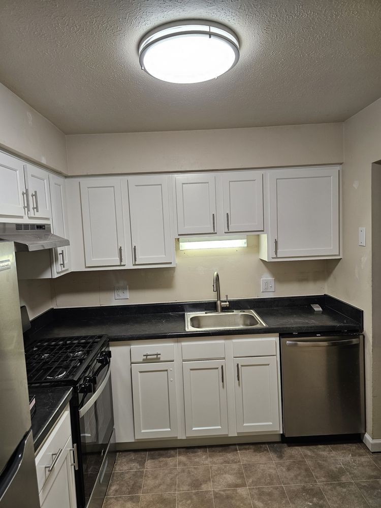 Slide of Sage & Cedar Contracting Service