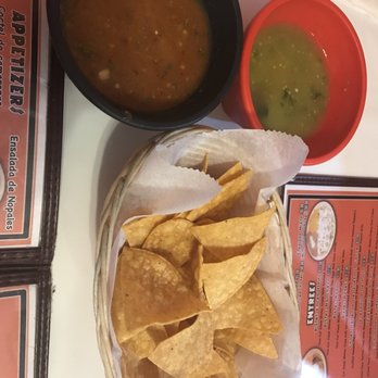 La Malinche Restaurant - Chips and salsa - Mexican Near Me - Rahway, New Jersey