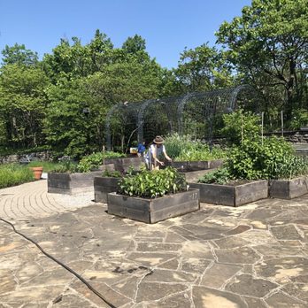 Glenwood Gardens - Vegetable garden - Parks Near Me - Cincinnati, Ohio Glenwood Gardens - Vegetable garden - Parks Near Me - Cincinnati, Ohio