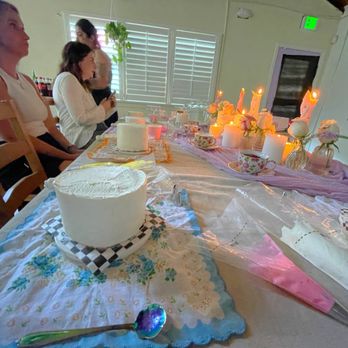 Sister Slice - Custom Cakes Near Me - Salt Lake City, Utah Sister Slice - Custom Cakes Near Me - Salt Lake City, Utah