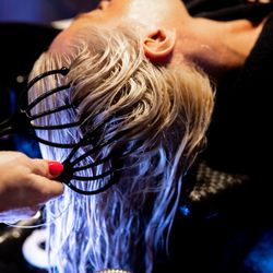 Agape' Salon
