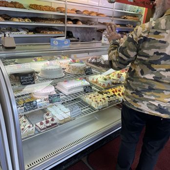 Deb Pam Bakery - Cakes - Bakeries Near Me - Totowa, New Jersey