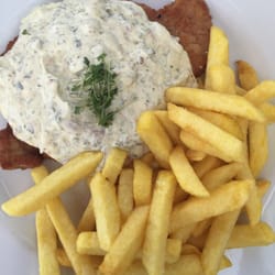 Restaurant Dornröschenshöh - Kleine Portion Krüstchen mit "Waldecker Duckefett" (Kräuterschmand mit Speck und Zwiebeln)