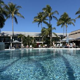 Tiki is right next to the pool!!! Tiki is right next to the pool!!!