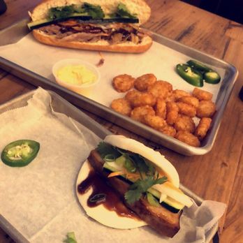 Heo Eatery - The Duck Confit Bahn Mi and Pork Belly Bao Sooooo yummy!! - Vietnamese Near Me - Austin, Texas Heo Eatery - The Duck Confit Bahn Mi and Pork Belly Bao Sooooo yummy!! - Vietnamese Near Me - Austin, Texas
