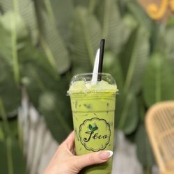 JTea - Green milk tea with jello