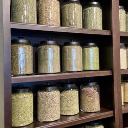 Commune A Tea - Commune à Tea herb jars