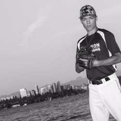 Sara Strom Photography - Senior portraits