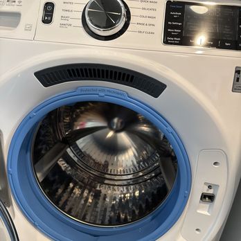 Llewellyn Apartments - Laundry unit no longer has foul odor and left clean in unit - Apartments Near Me - Los Angeles, California