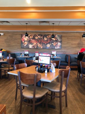 IHOP by null
