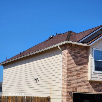 Hidalgo Roofing and Remodeling - a view of the roof of a home - Roofing Near Me - Pharr, Texas