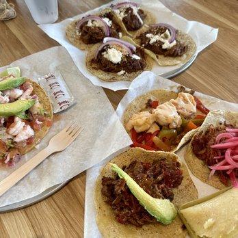 GUISADOS - Updated July 2025 - 237 Photos & 211 Reviews
