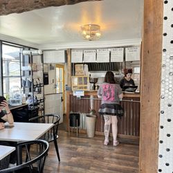 Caff - Inside