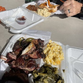 Smoking Aces Bbq - Food - Food Stands Near Me - Grantville, Pennsylvania