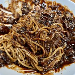 Black Bean Noodle