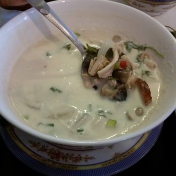 Karuna's Thai Plate - Coconut Soup - Thai Near Me - Tucson, Arizona