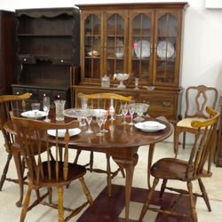 Habitat For Humanity ReStore - Caln