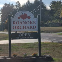 Roanoke Orchards