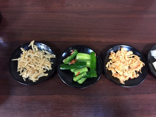 Chef Hung Beef Noodles (Jianguo North Road) by null