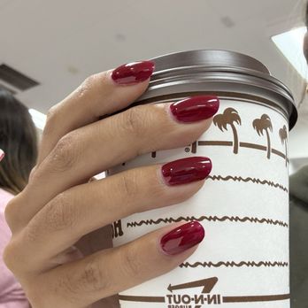 Detail Nails - Dip Powder + Gel - Nail Salons Near Me - Long Beach, California