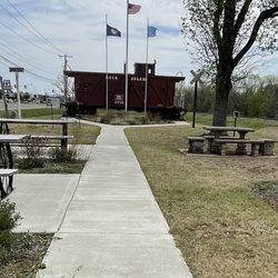 Rock Island Caboose Park - Walkway thru the picnic/rest area