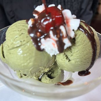 yum⭐︎ Yum Yum Burgers & Fries | Steele MO