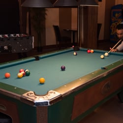 Old School Lounge - Pool or Jitz anyone??